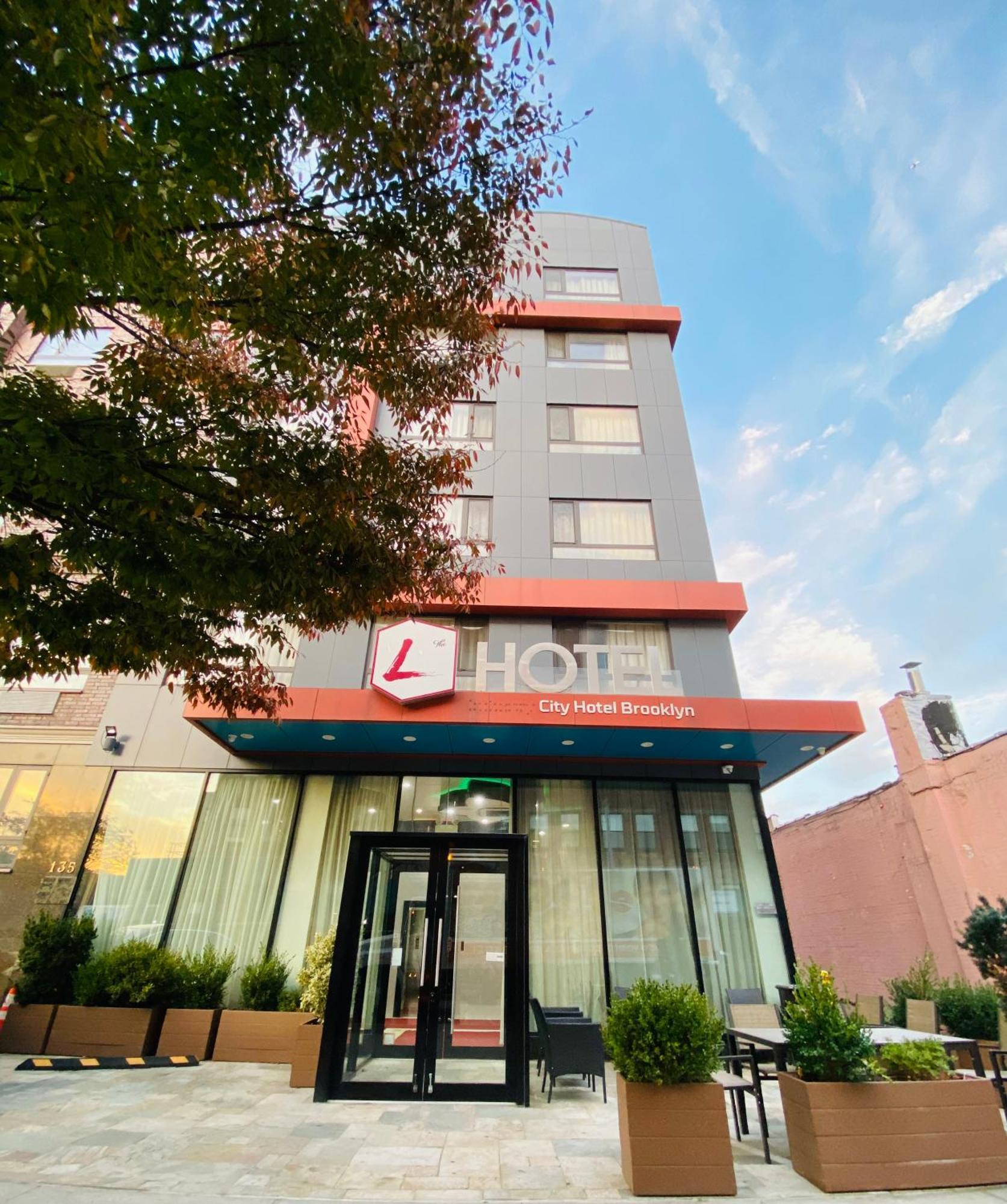The L Hotel New York City Exterior photo
